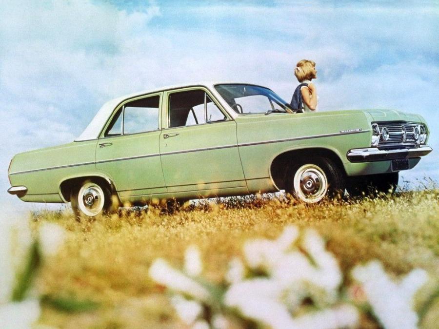  Holden Special Sedan 1966 года  (фото 1 из 3)
